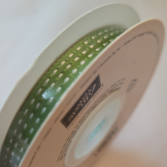 NWT Stampin' Up! Retired Gumball Green Stitched Satin Ribbon 3/8" x 10 Yards - Picture 1 of 5